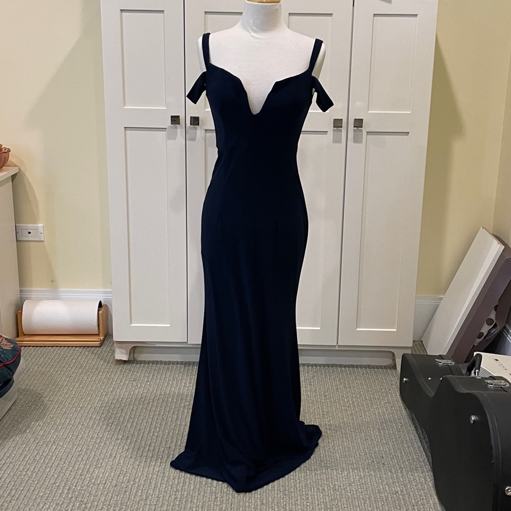 Xscape Blue Sweetheart Neckline Sleeveless Maxi Dress